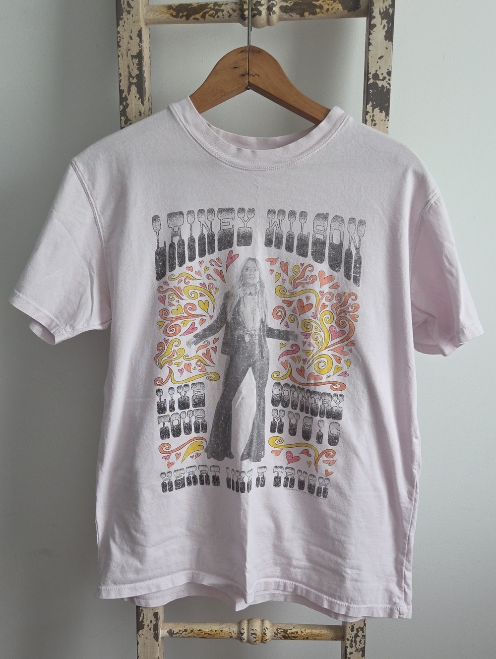Light Pink Graphic T-Shirt with Vintage Concert Print
